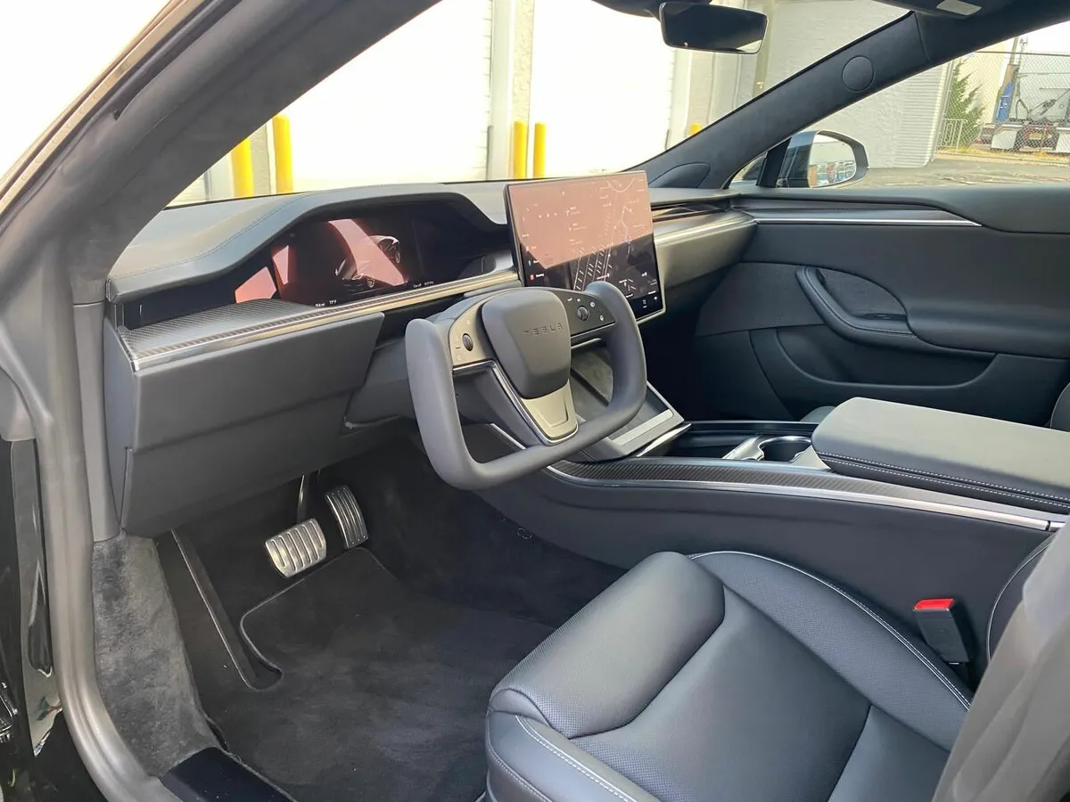 Check price and buy New Tesla Model S Plaid Restyling 2 For Sale