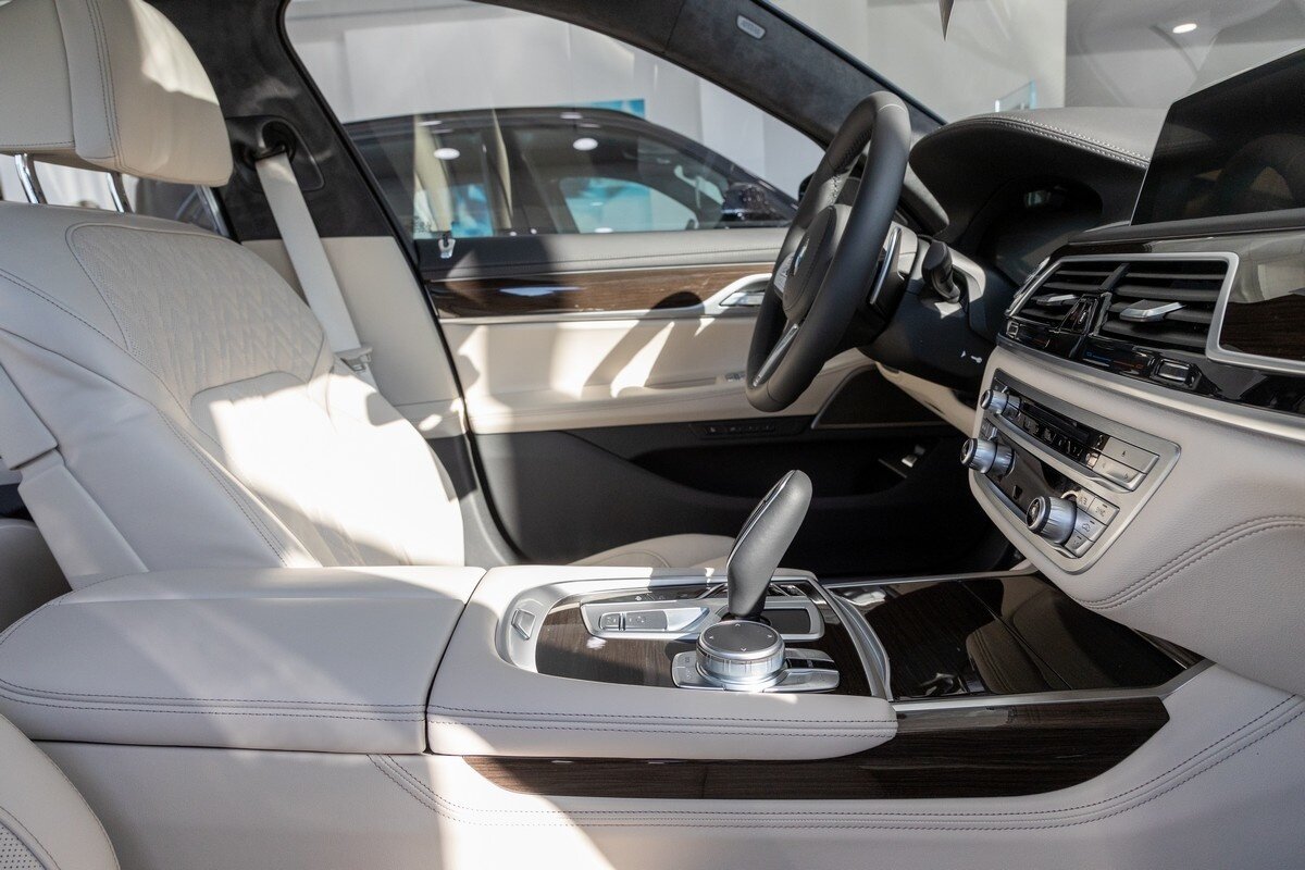 Check price and buy New BMW 7 series Long 740Ld xDrive (G11/G12) Restyling For Sale