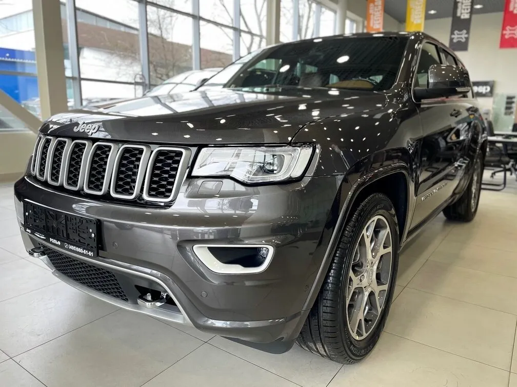 Check price and buy New Jeep Grand Cherokee (WK2) Restyling For Sale