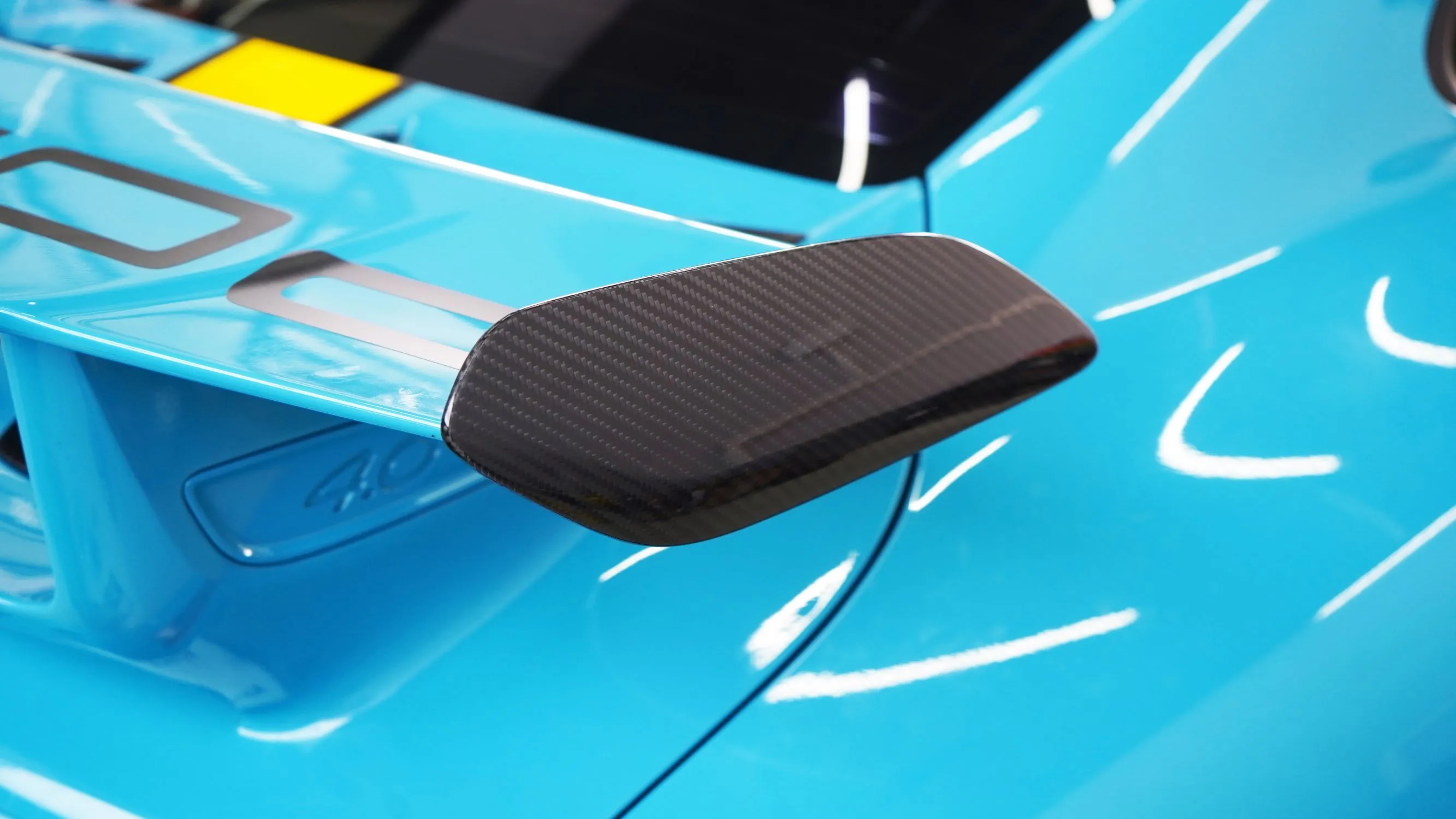 Check our price and buy a Karbel Carbon Fiber Body Kit set for Porsche 911 991.2 GT3