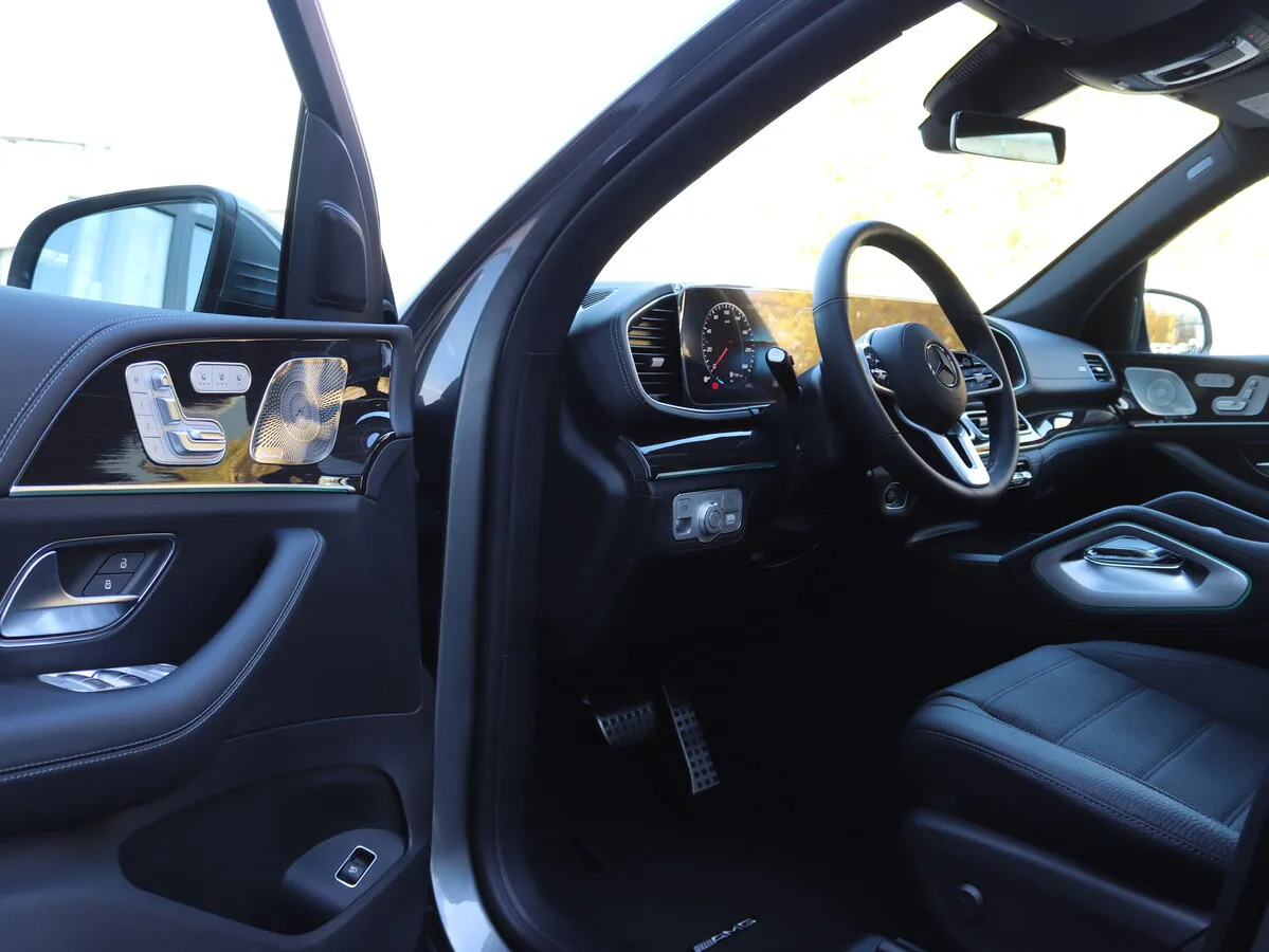 Check price and buy New Mercedes-Benz GLS 400 d (X167) For Sale