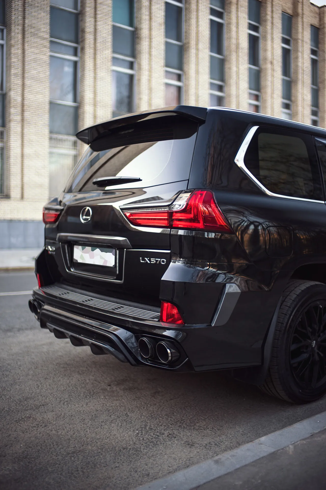 Check our price and buy MTR Design Body Kit for Lexus LX 570/450d