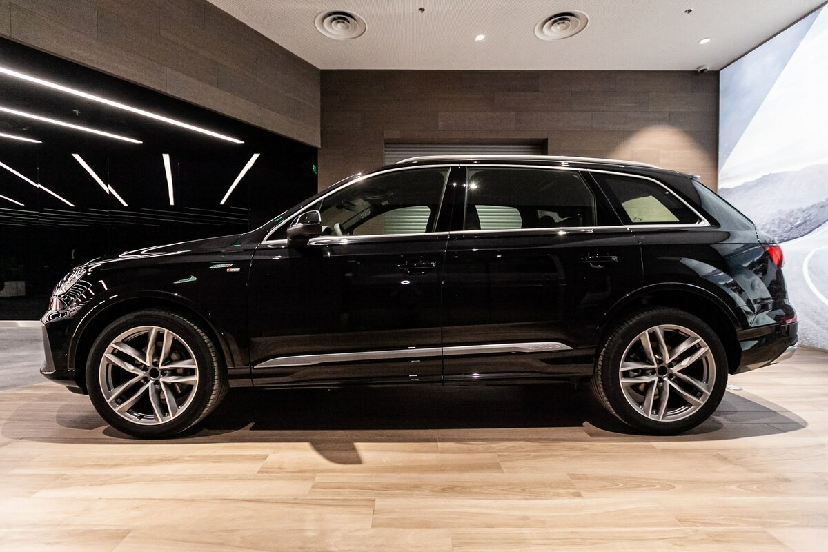 Check price and buy New Audi Q7 45 TDI (4M) Restyling For Sale