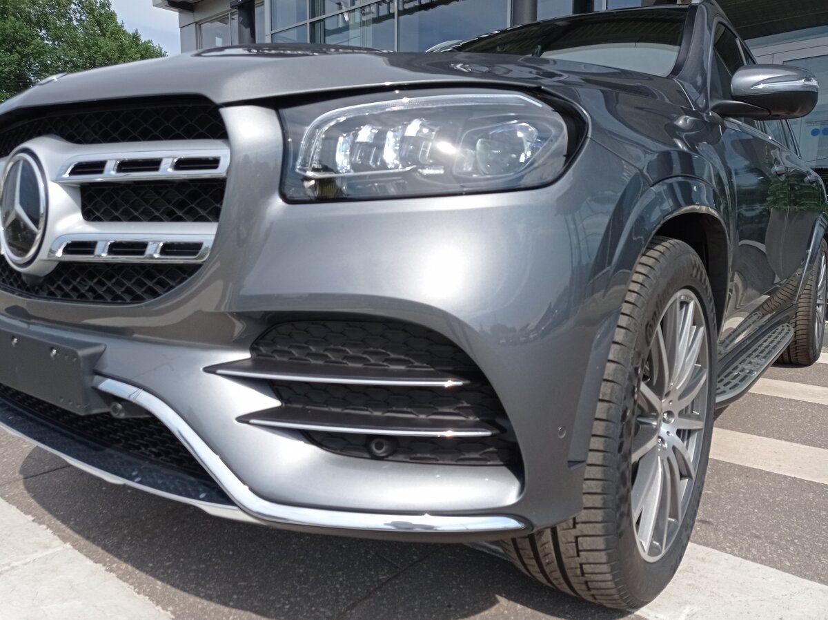 Check price and buy New Mercedes-Benz GLS 400 d (X167) For Sale