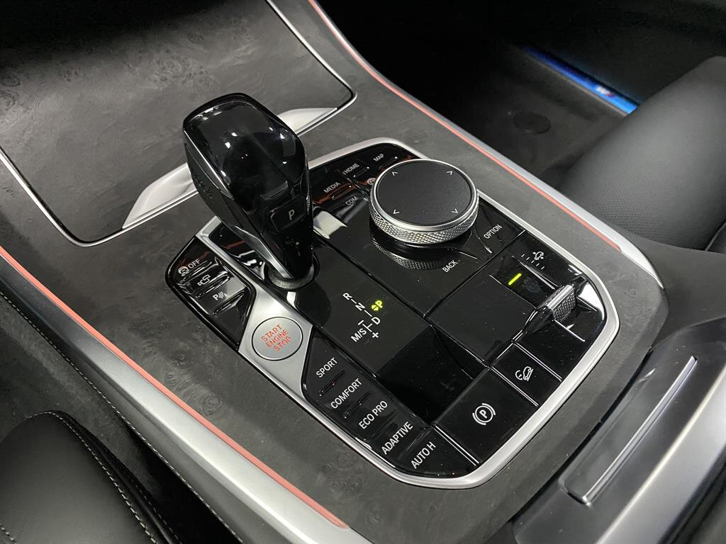 Check price and buy New BMW X5 40d (G05) For Sale