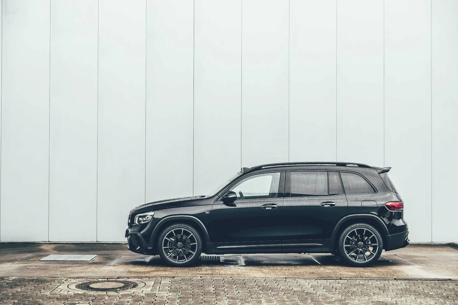 Check our price and buy Brabus Body kit set for Mercedes GLB X 247 GLB 250 | AMG Line