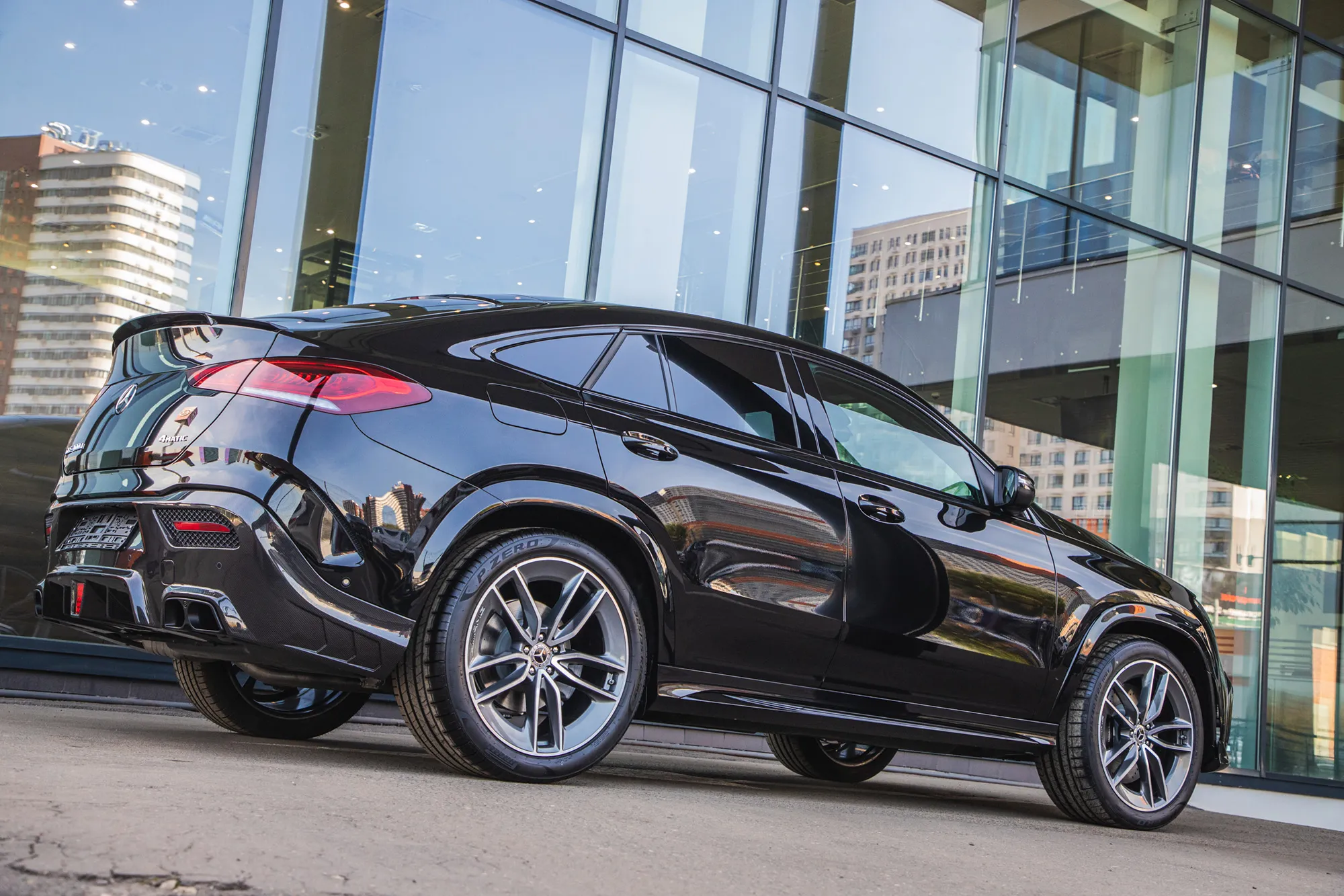 Check price and buy Brabus Design Carbon Fiber Body kit set for Mercedes GLE Coupe C167