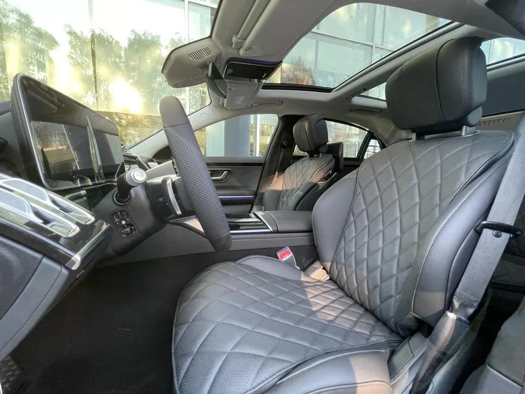 Check price and buy New Mercedes-Benz S-Class 350 d Long 4MATIC (W223) For Sale