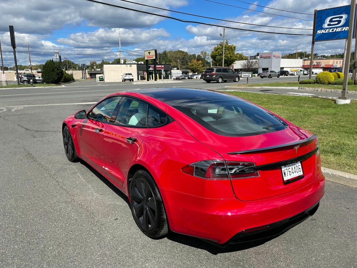 Check price and buy New Tesla Model S Plaid Restyling 2 For Sale