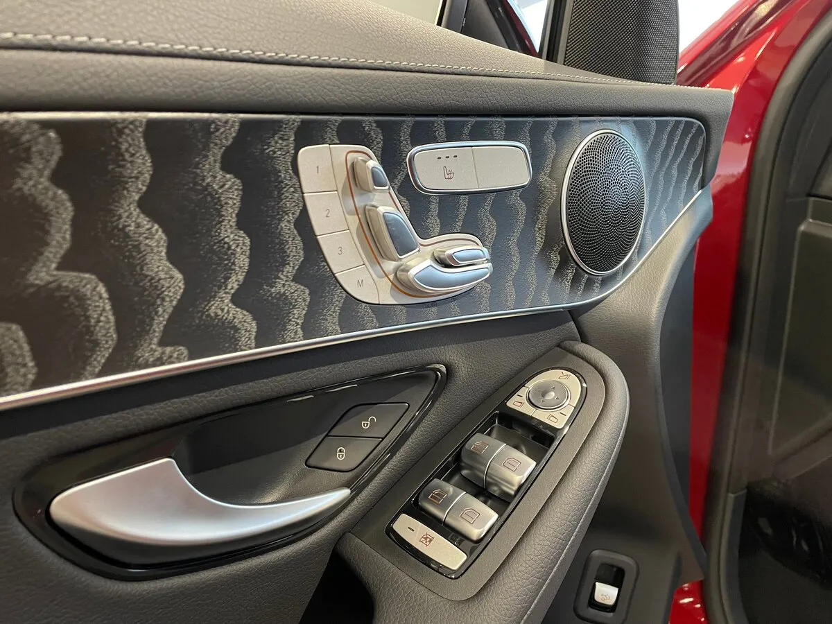 Check price and buy New Mercedes-Benz GLC Coupe 300 d (C253) Restyling For Sale