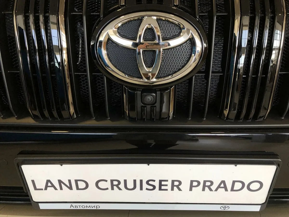 Check price and buy New Toyota Land Cruiser Prado 150 Series Restyling 3 For Sale