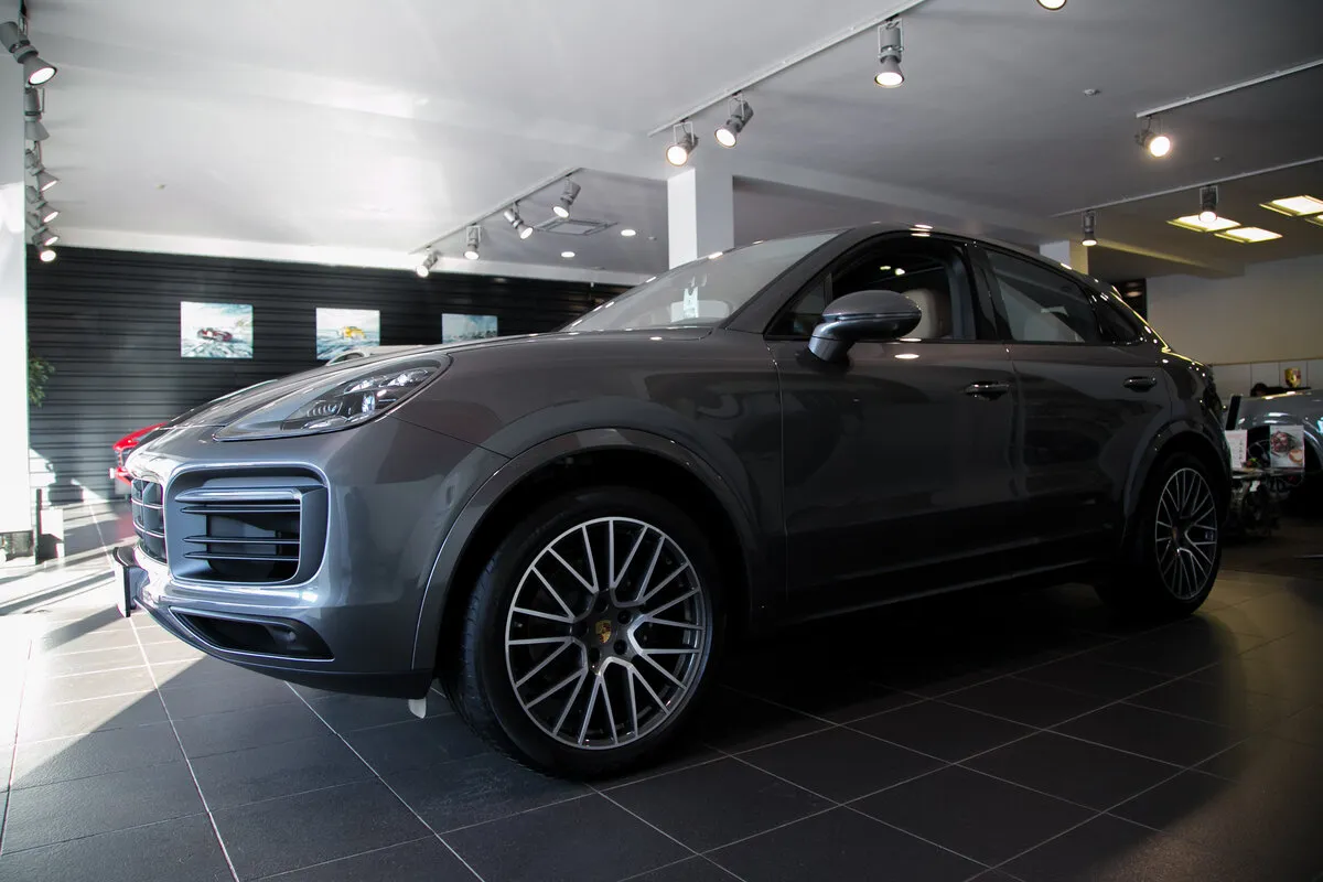 Check price and buy New Porsche Cayenne Coupé For Sale