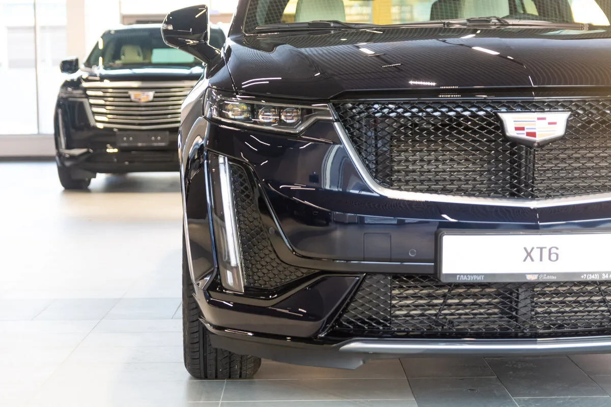 Check price and buy New Cadillac XT6 For Sale