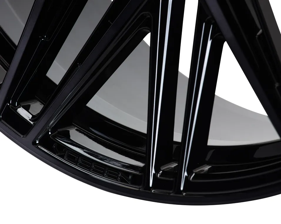 Vossen HF6 5 hybrid forged wheel — concave face detail