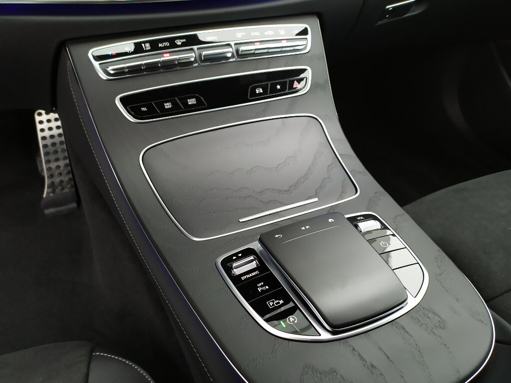 Check price and buy New Mercedes-Benz E-Class 300 d (W213, S213, C238) Restyling For Sale