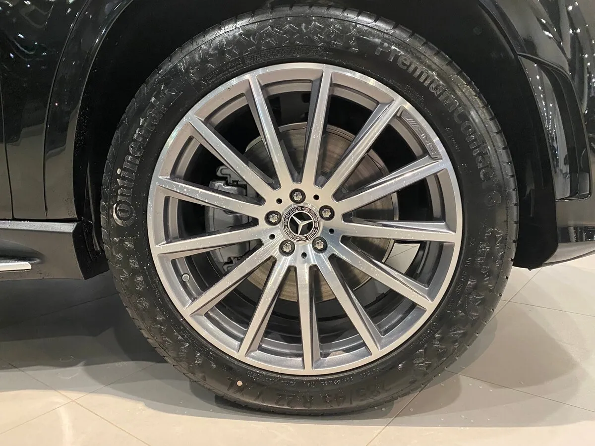 Check price and buy New Mercedes-Benz GLS 400 d (X167) For Sale