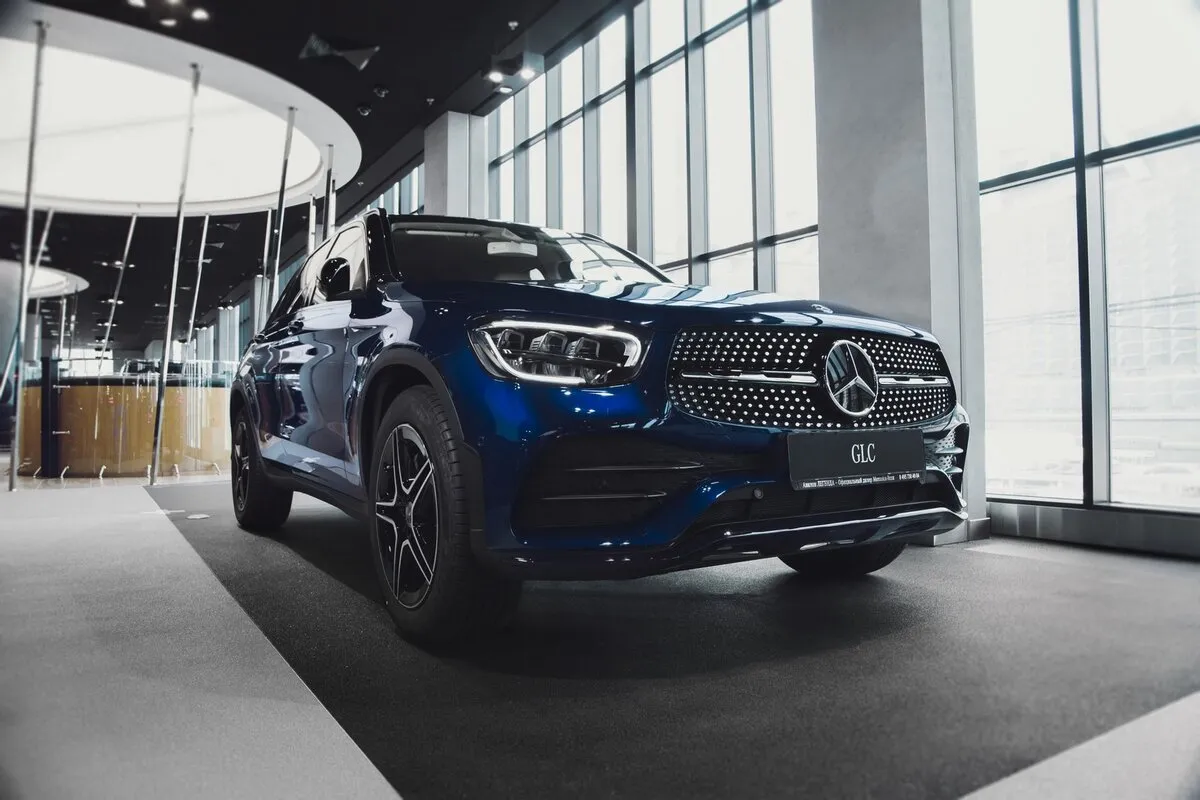 Check price and buy New Mercedes-Benz GLC 300 d (X253) Restyling For Sale