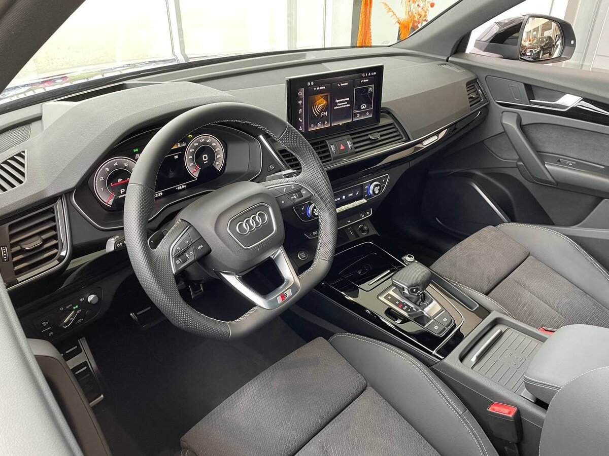 Check price and buy New Audi Q5 Sportback 45 TFSI (FY) For Sale