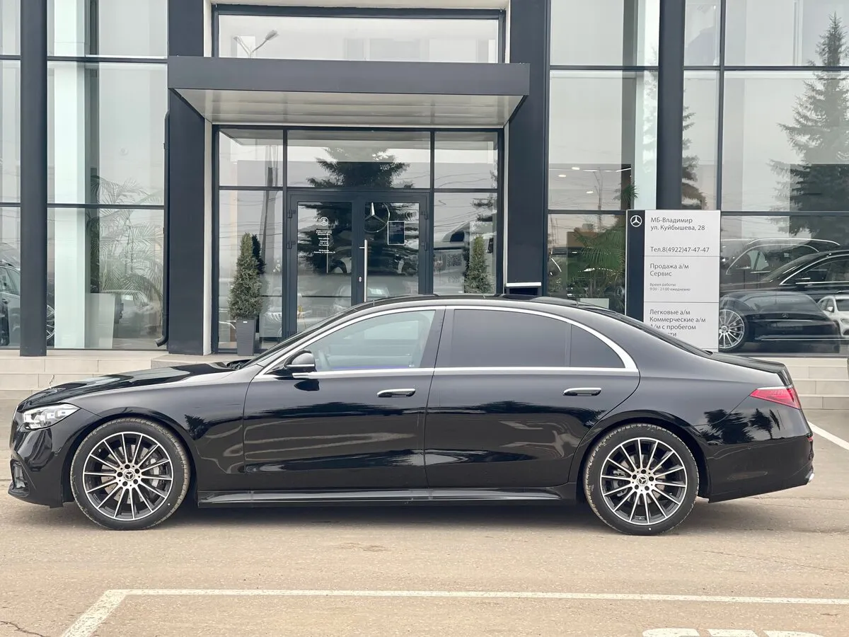 Check price and buy New Mercedes-Benz S-Class 350 d Long 4MATIC (W223) For Sale