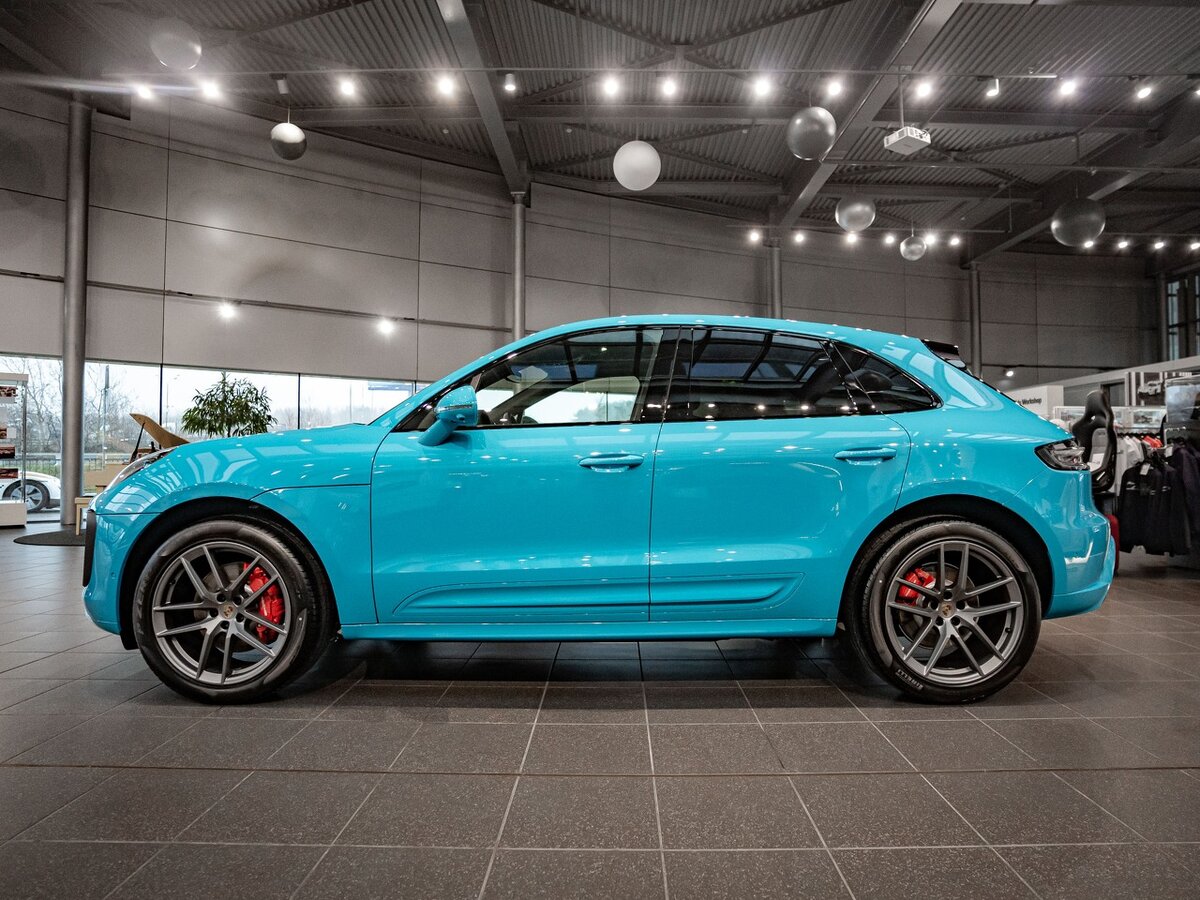 Check price and buy New Porsche Macan S Restyling 2 For Sale