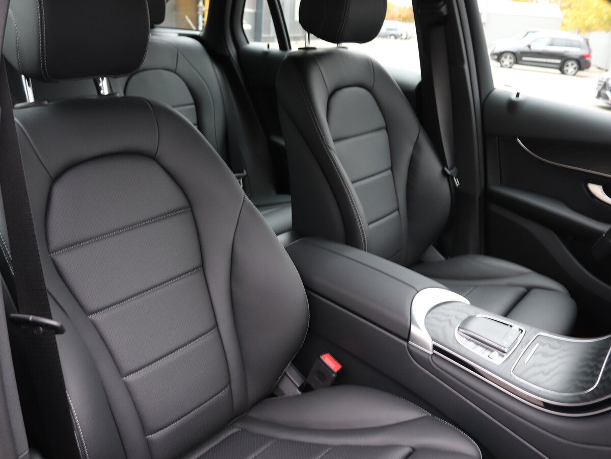 Check price and buy New Mercedes-Benz GLC 200 (X253) Restyling For Sale