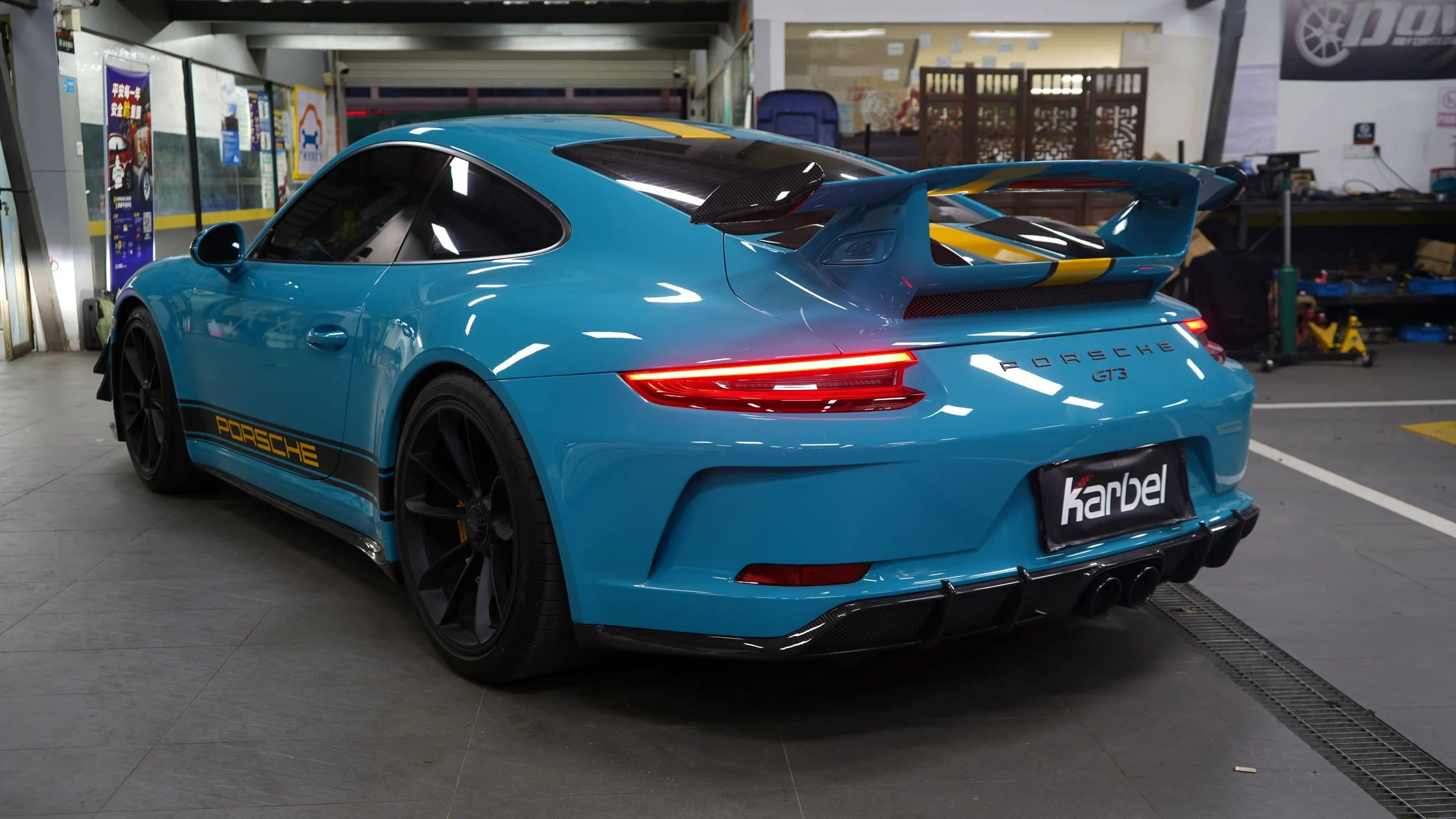 Check our price and buy a Karbel Carbon Fiber Body Kit set for Porsche 911 991.2 GT3