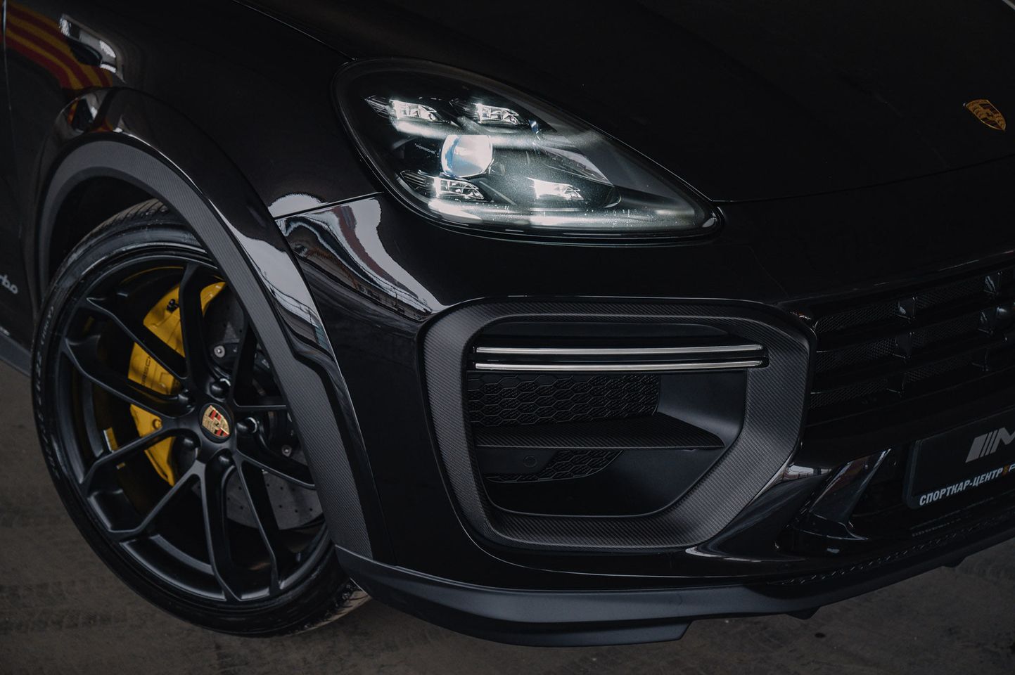 Check price and buy MTR Design Wide Body Carbon Fiber kit for Porsche Cayenne Coupe