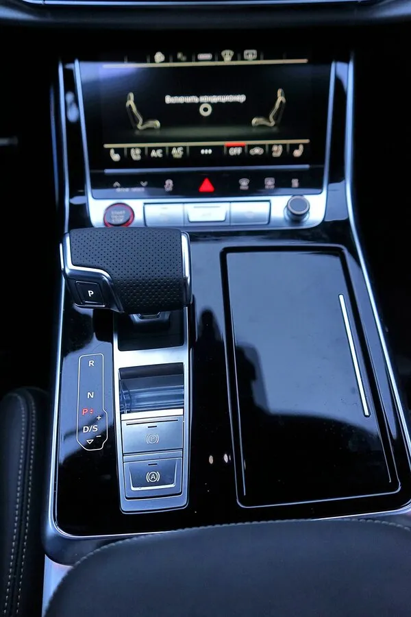 Buy New Audi SQ8 (4M)
