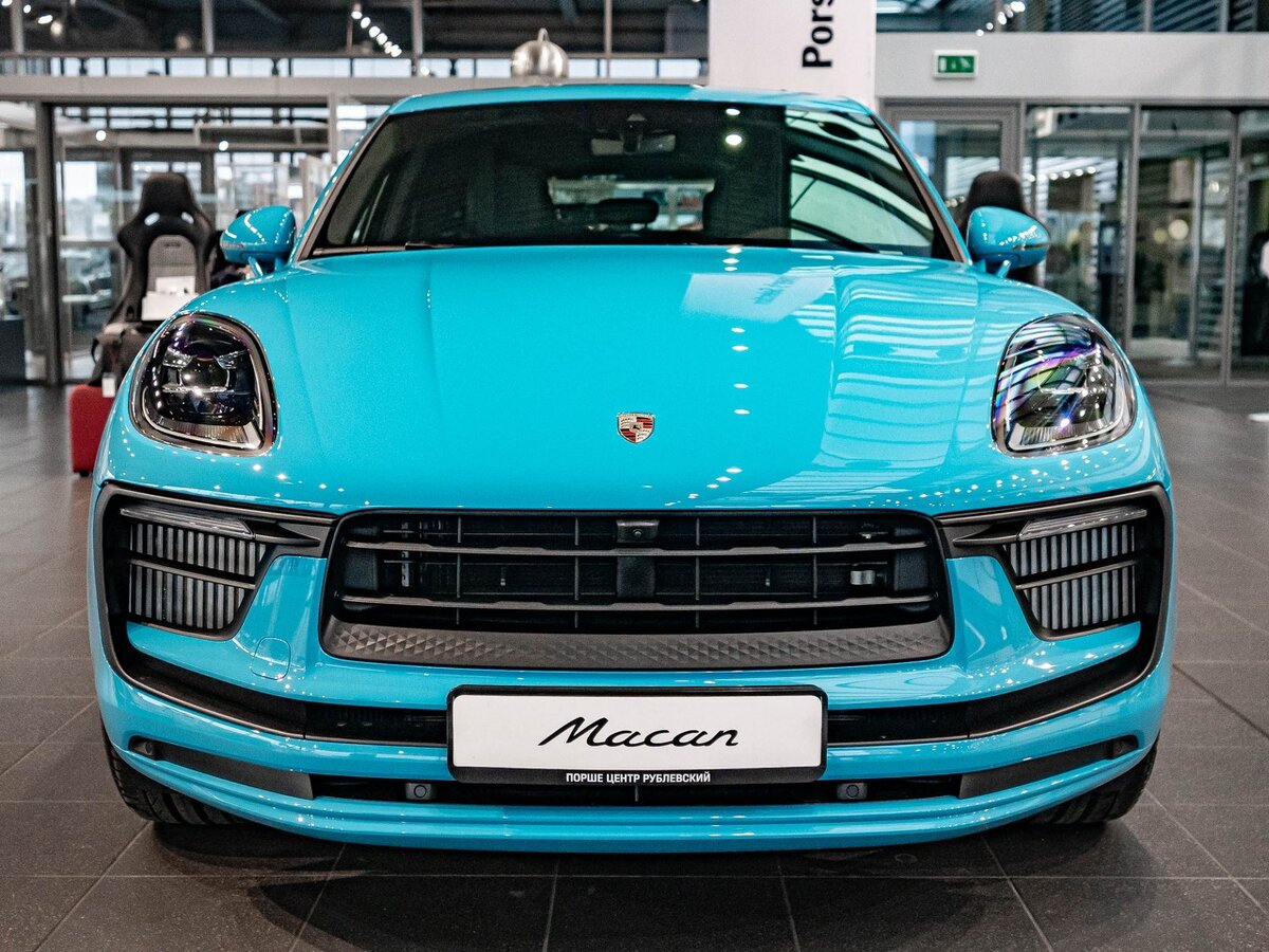 Check price and buy New Porsche Macan S Restyling 2 For Sale