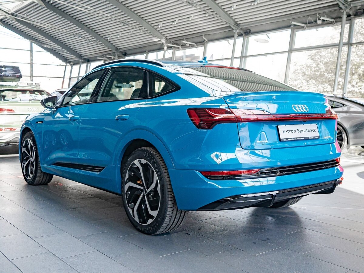 Buy New Audi e-tron Sportback 55