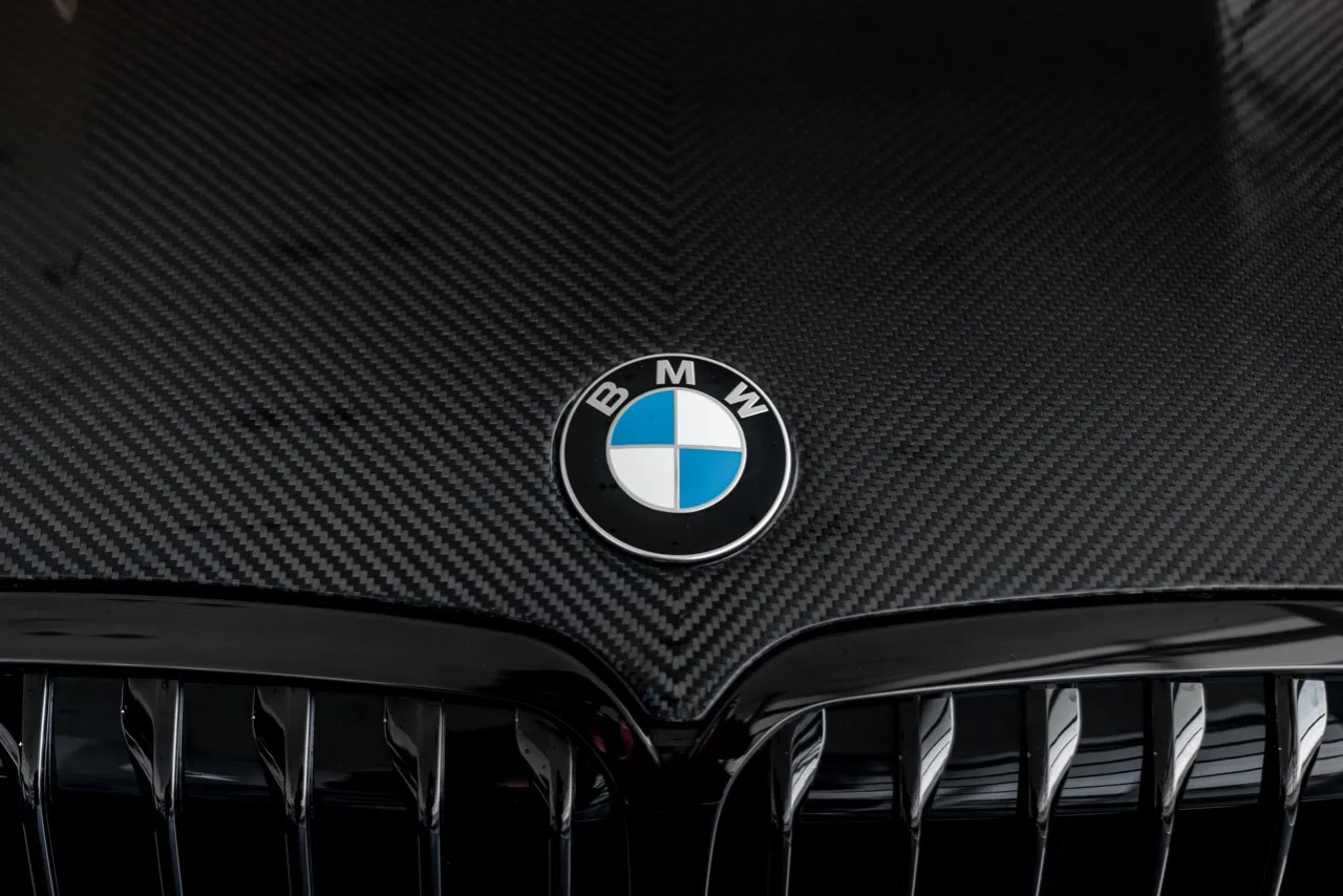 Check our price and buy Renegade Design body kit for BMW X7 G07