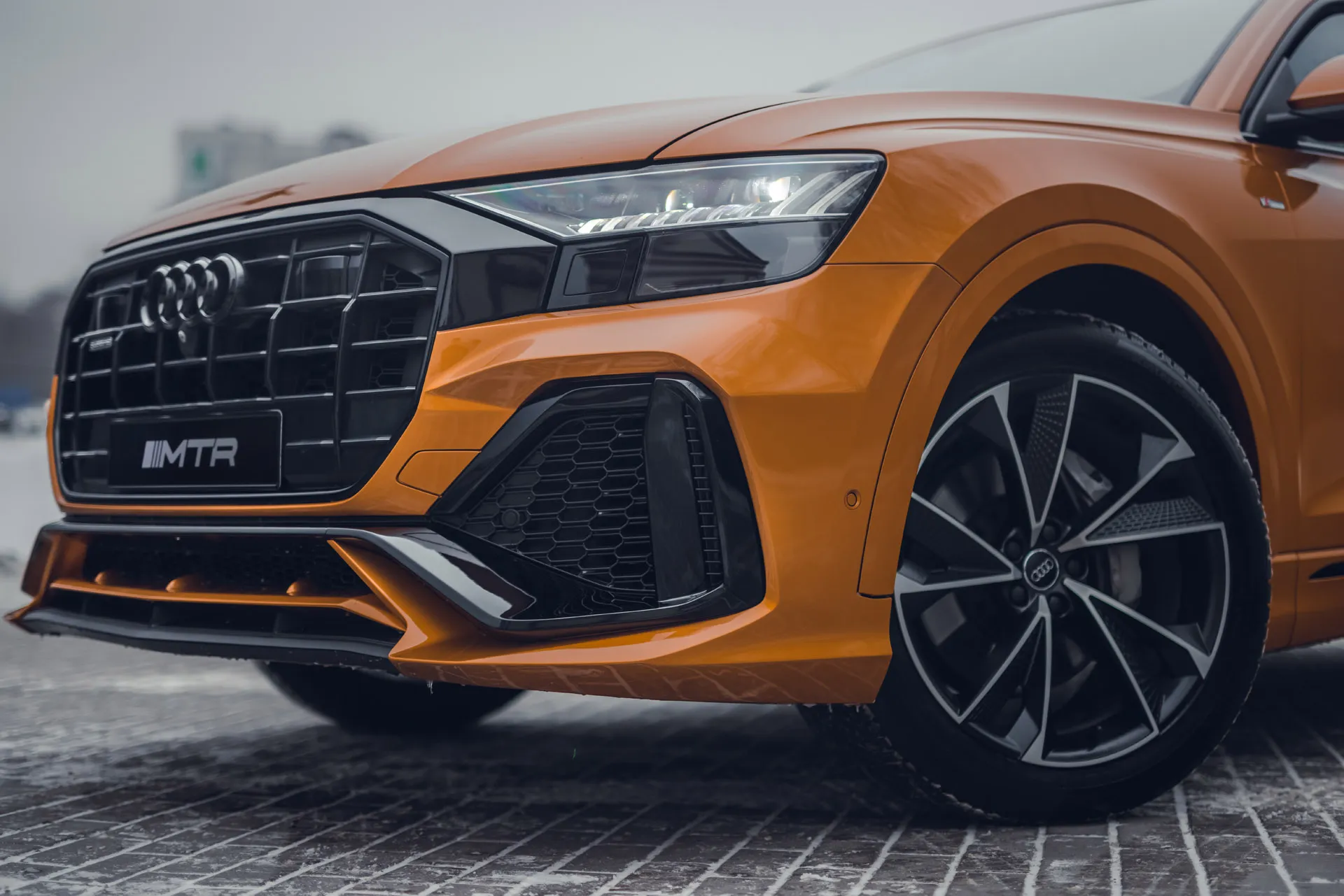 Front bumper MTR Design for Audi Q8
