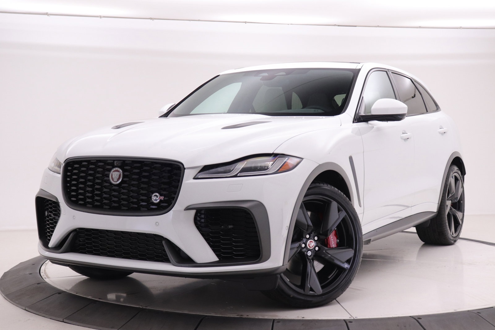 Introducing the Exquisite Jaguar F-PACE SVR: A Paradigm of Unbridled Power