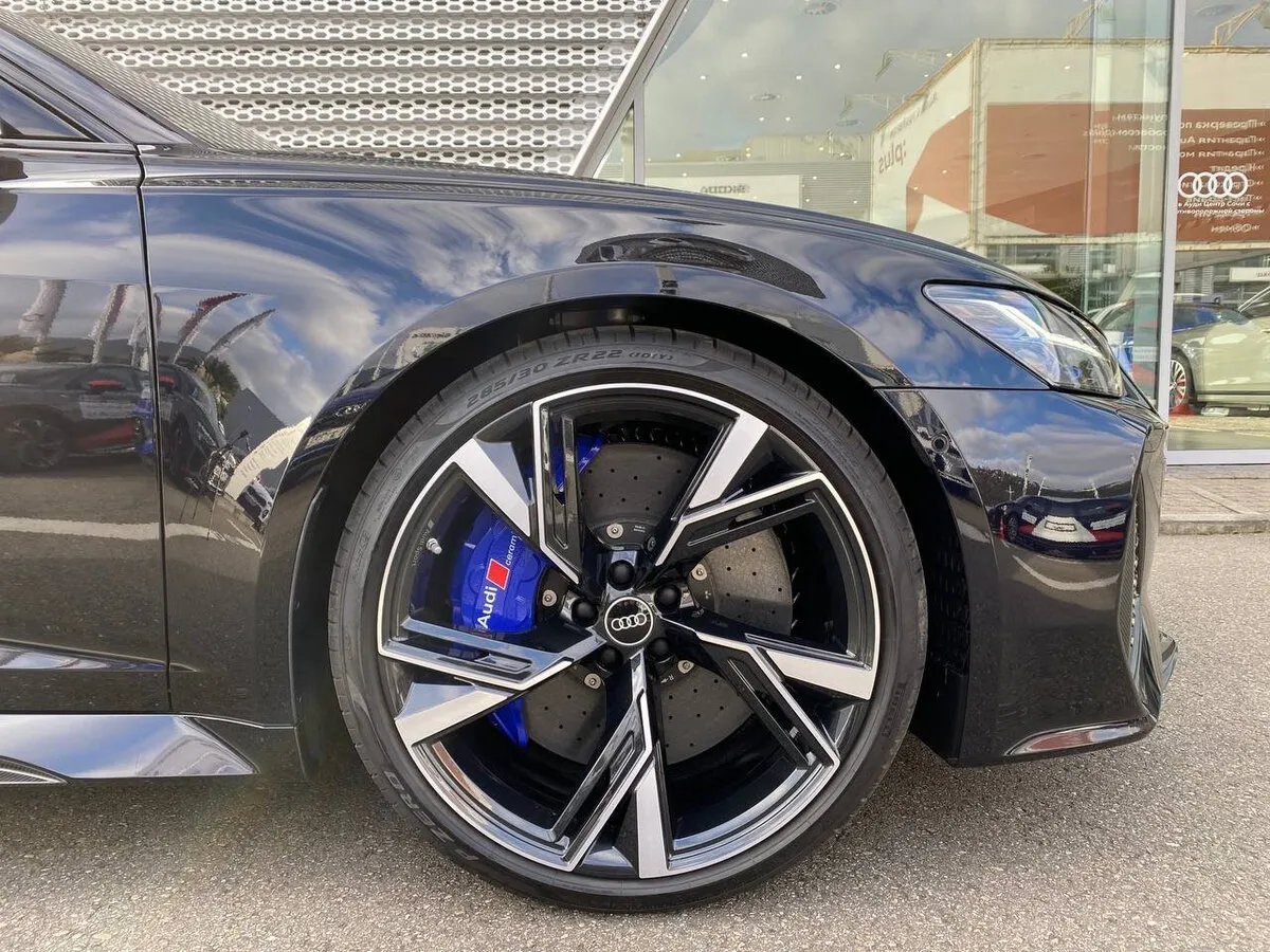 Buy New Audi RS 6 (C8)