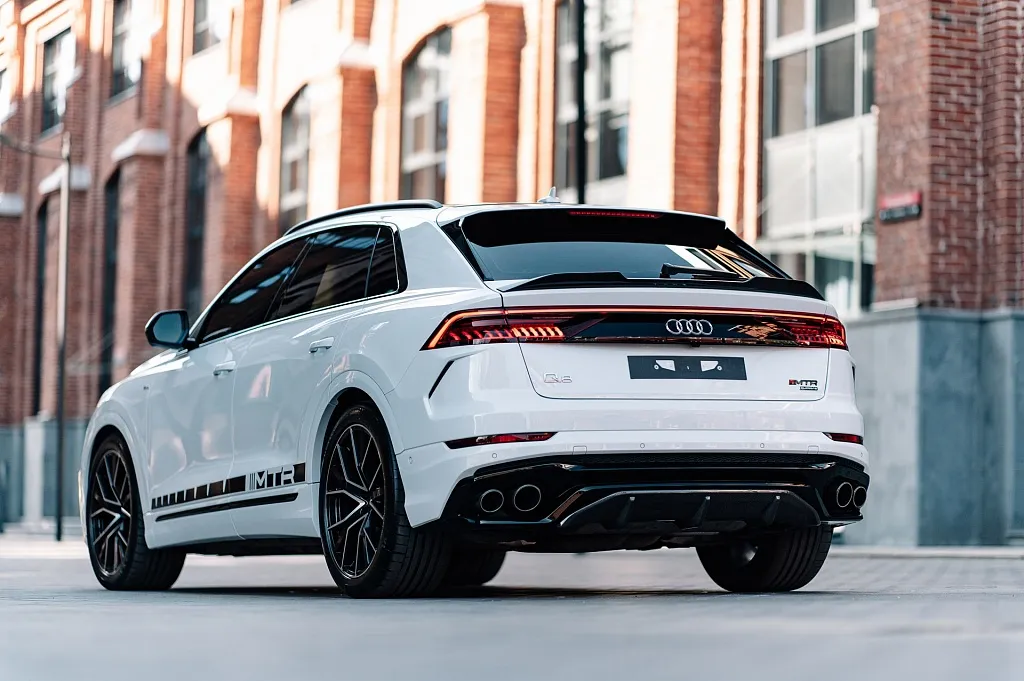 Body Kit carbon MTR Design for Audi Q8