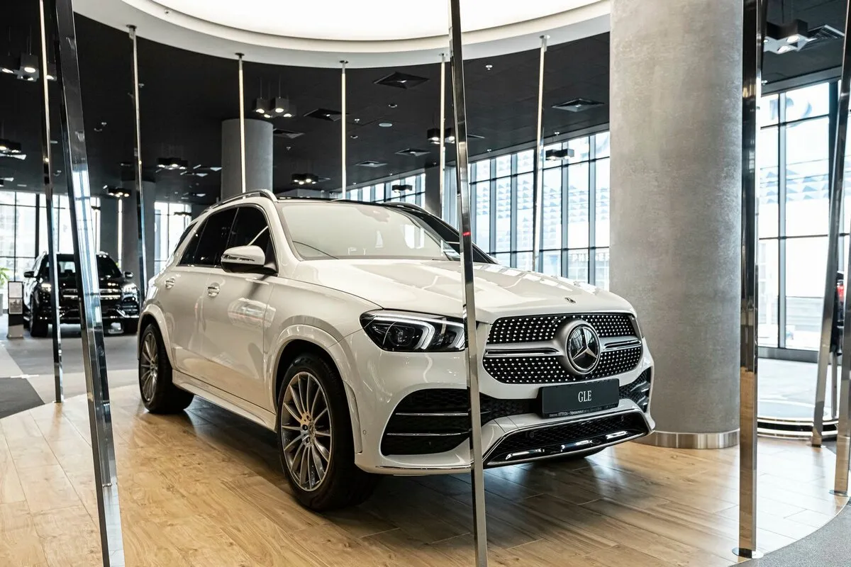 Check price and buy New Mercedes-Benz GLE 400 d (V167) For Sale