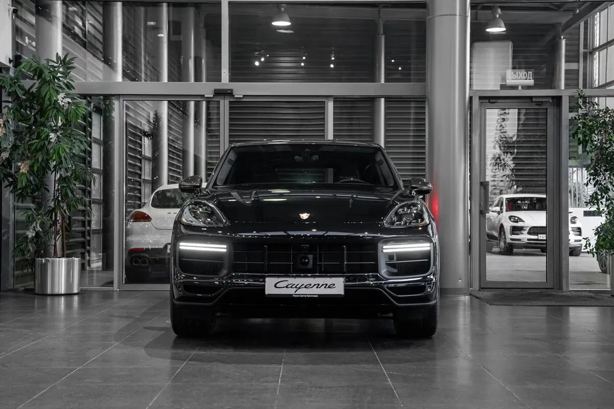 Check price and buy New Porsche Cayenne Coupé Turbo GT For Sale