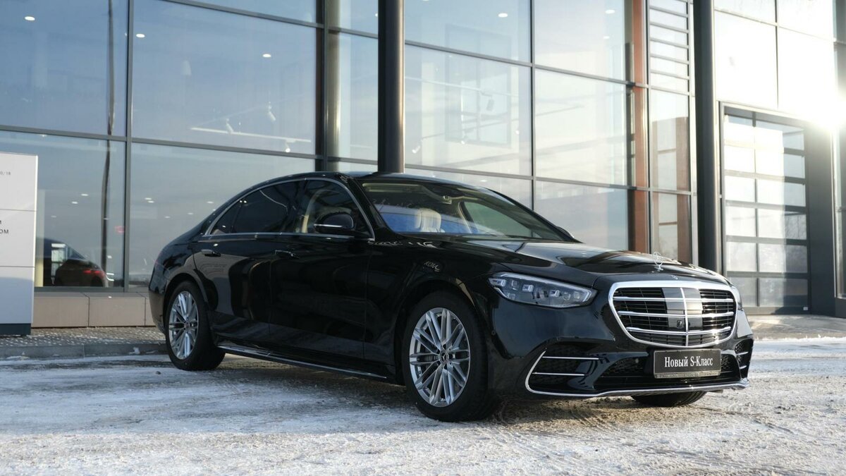 Check price and buy New Mercedes-Benz S-Class 350 d Long 4MATIC (W223) For Sale