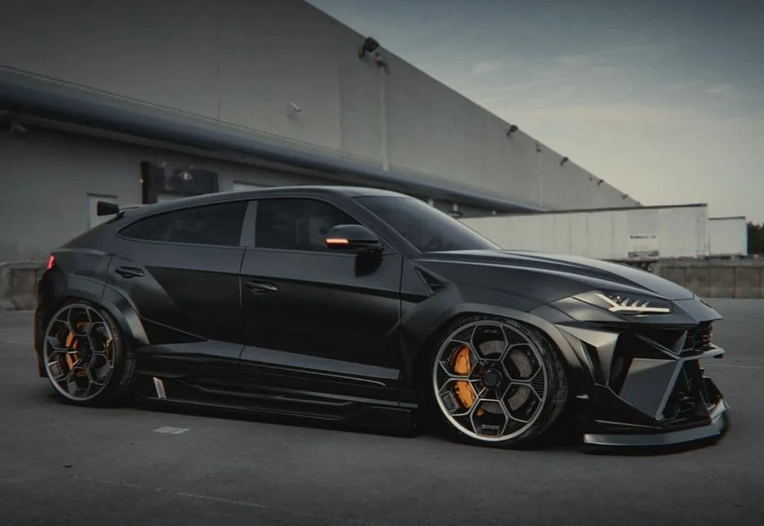 Check price and buy Venuum body kit for Lamborghini Urus