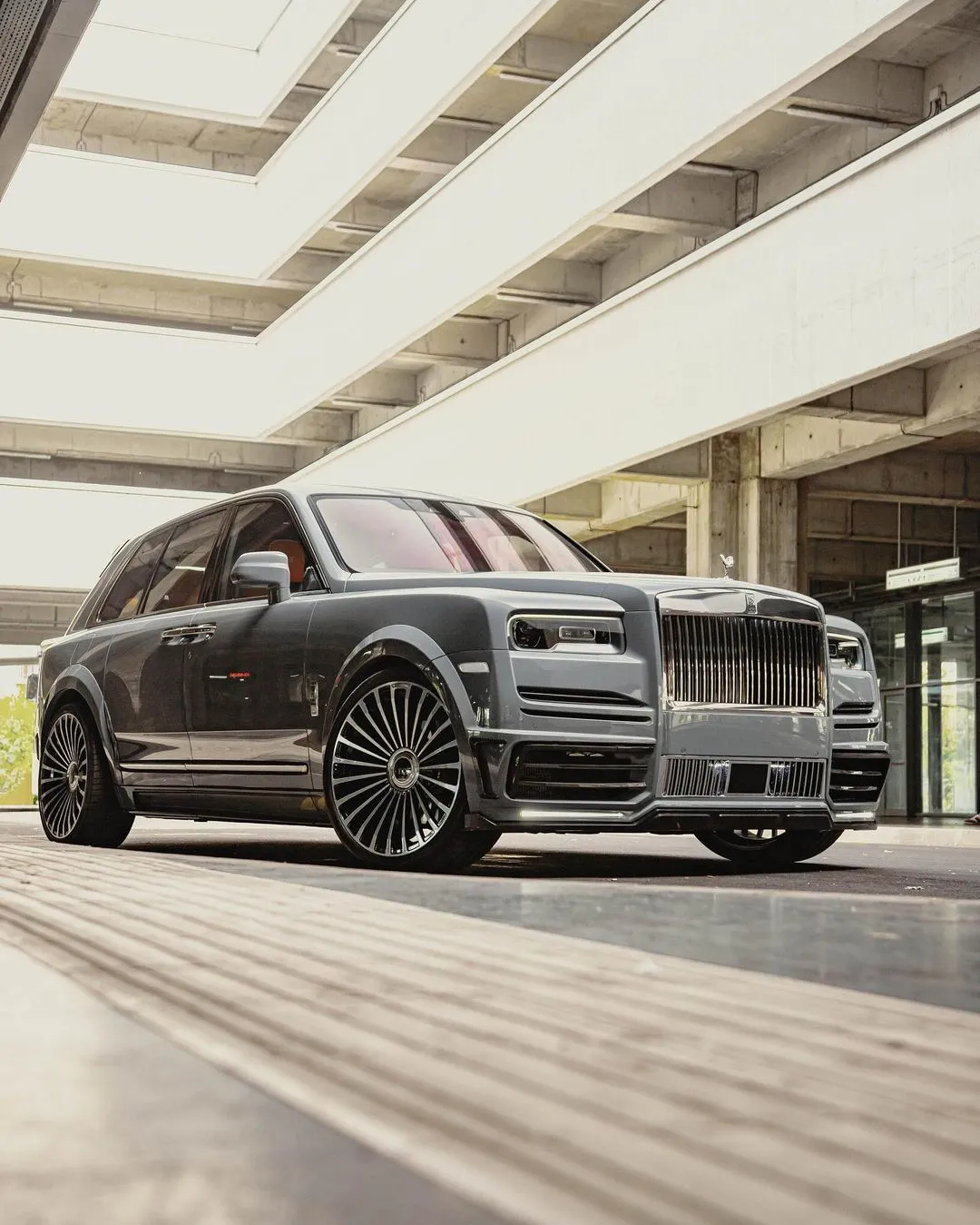 Check price and buy Mansory Carbon Fiber Body kit set for Rolls-Royce Cullinan Coastline