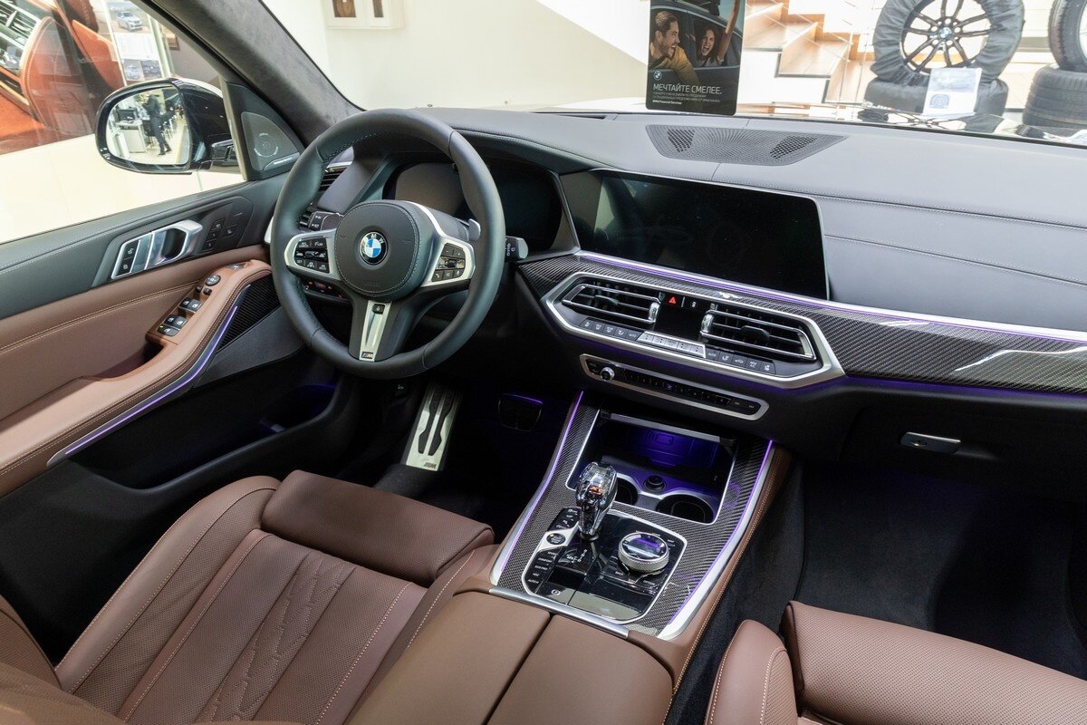 Check price and buy New BMW X5 M50d (G05) For Sale