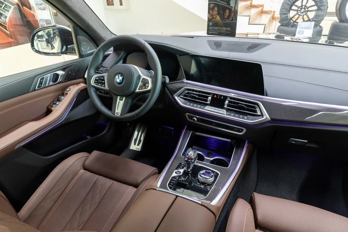 Check price and buy New BMW X5 M50d (G05) For Sale
