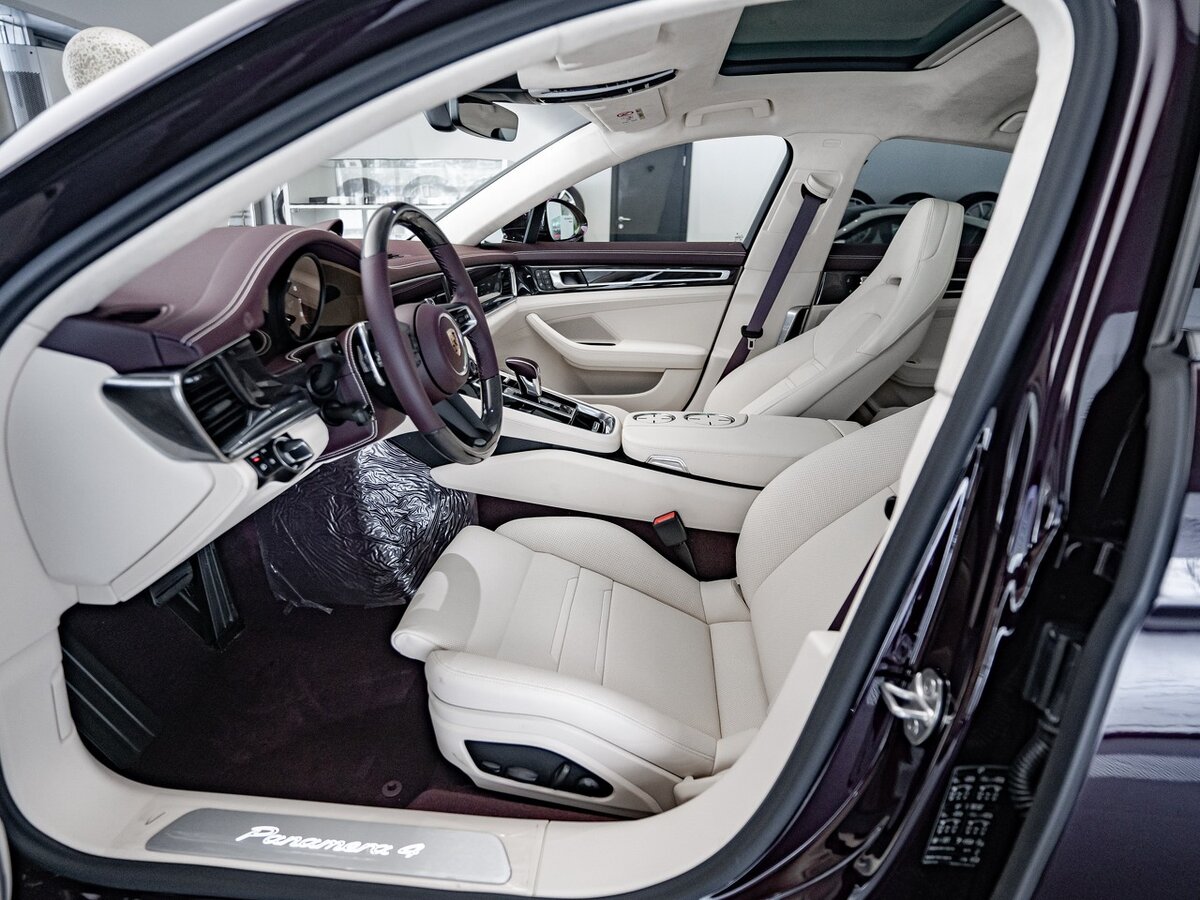 Check price and buy New Porsche Panamera 4 Restyling For Sale