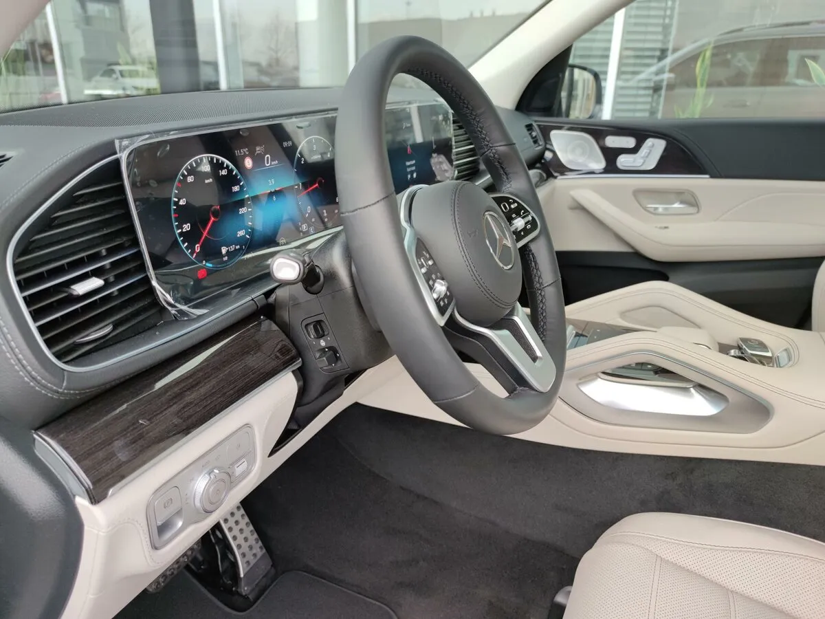 Check price and buy New Mercedes-Benz GLS 400 d (X167) For Sale