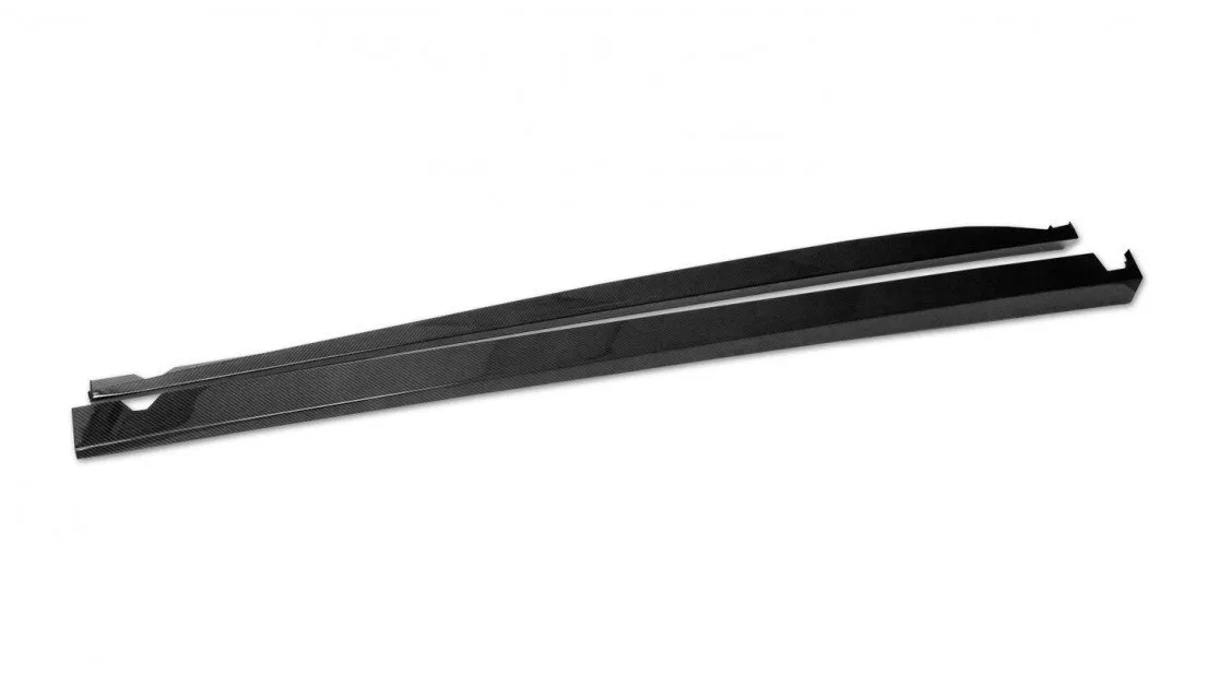 Side panels Novitec style carbon for Ferrari F12 Berlinetta