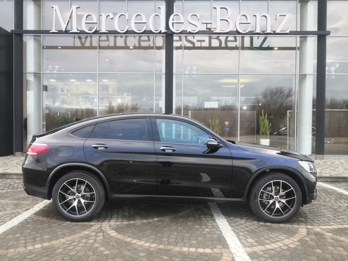 Check price and buy New Mercedes-Benz GLC Coupe 300 (C253) Restyling For Sale