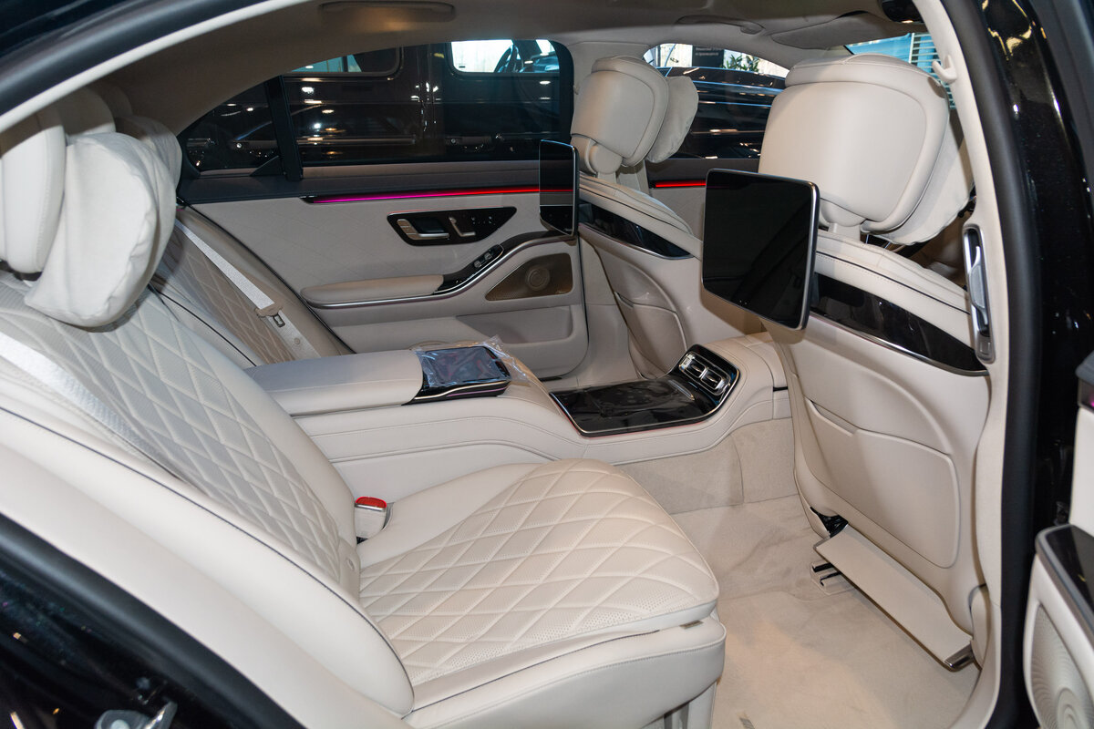 Check price and buy New Mercedes-Benz S-Class 450 Long (W223) For Sale