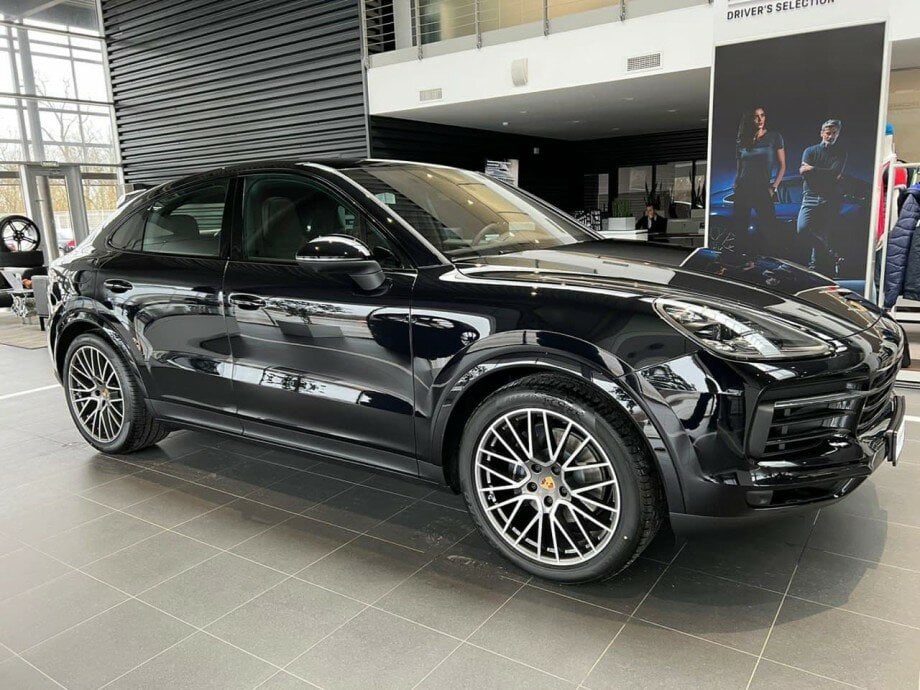 Check price and buy New Porsche Cayenne Coupé For Sale