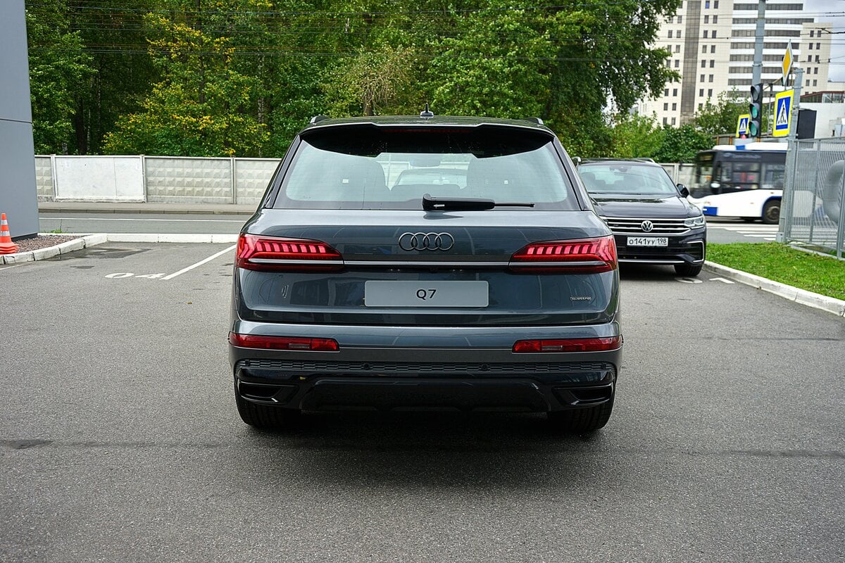 Buy New Audi Q7 45 TDI (4M) Restyling