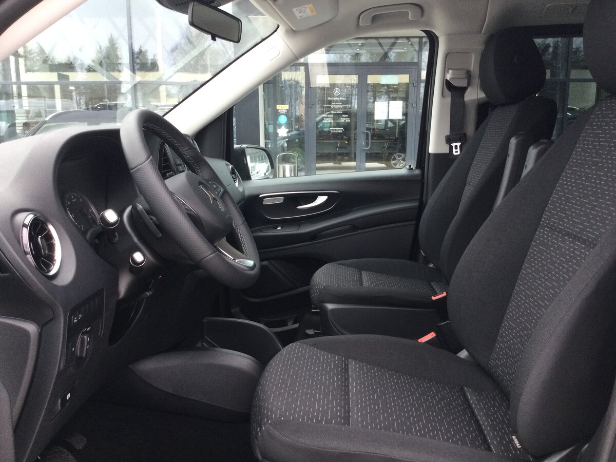 Check price and buy New Mercedes-Benz Vito 119 BlueTEC L2 (W447) For Sale